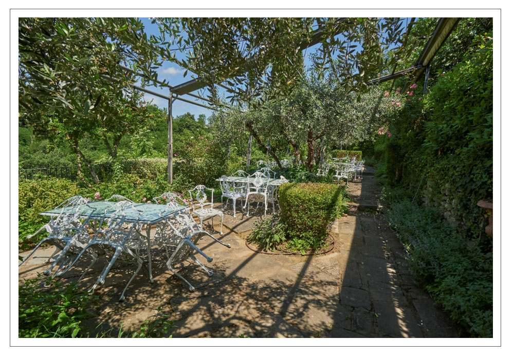 小さな村が旅先となる、トスカーナの休日　アルベルゴ・ディフーゾの旅