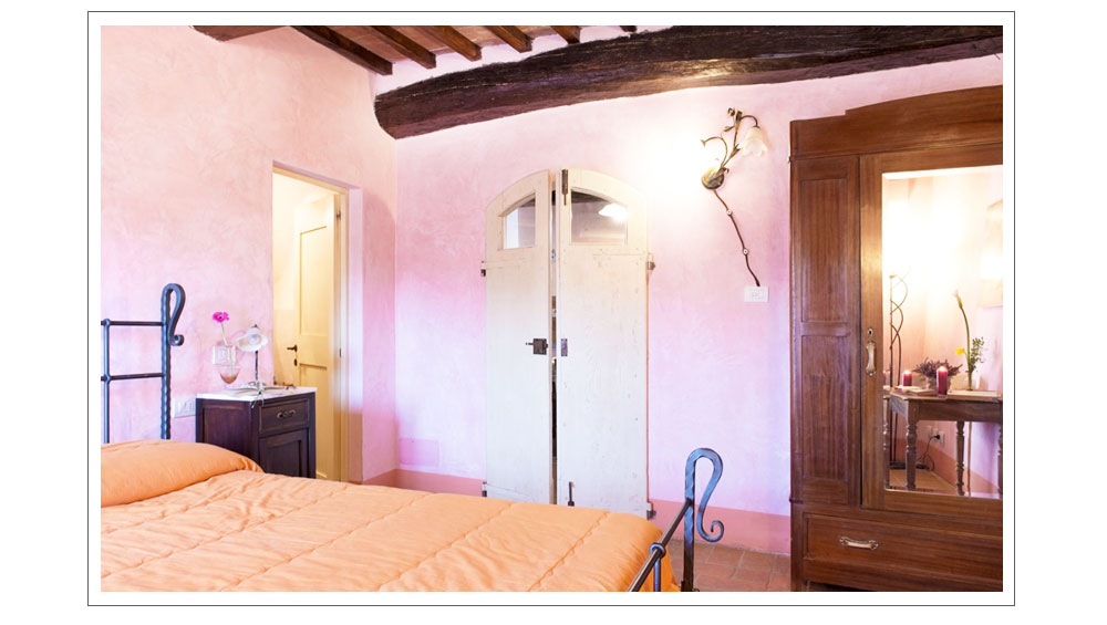 小さな村が旅先となる、トスカーナの休日　アルベルゴ・ディフーゾの旅